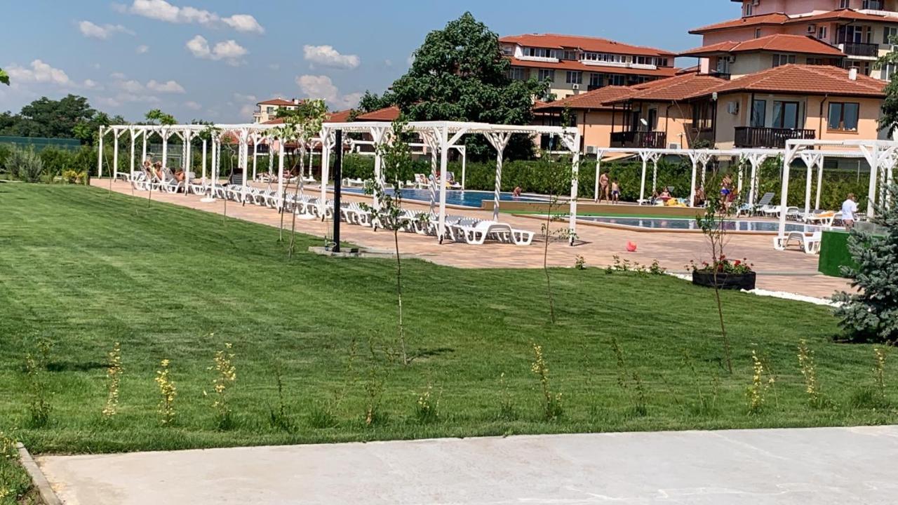 Apartcomplex Chateau Aheloy Zewnętrze zdjęcie