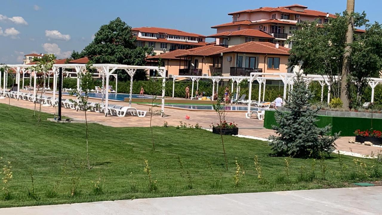Apartcomplex Chateau Aheloy Zewnętrze zdjęcie