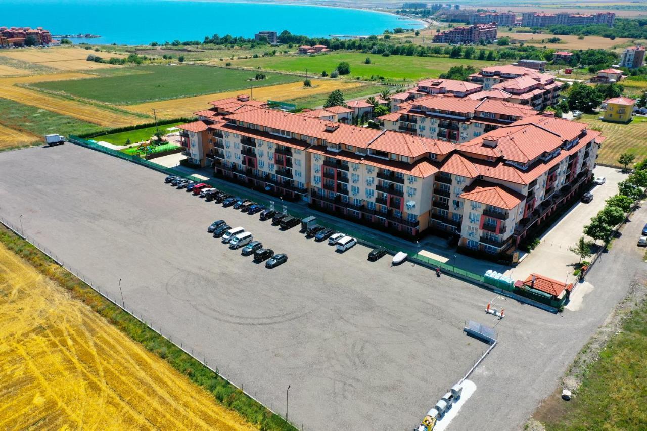 Apartcomplex Chateau Aheloy Zewnętrze zdjęcie