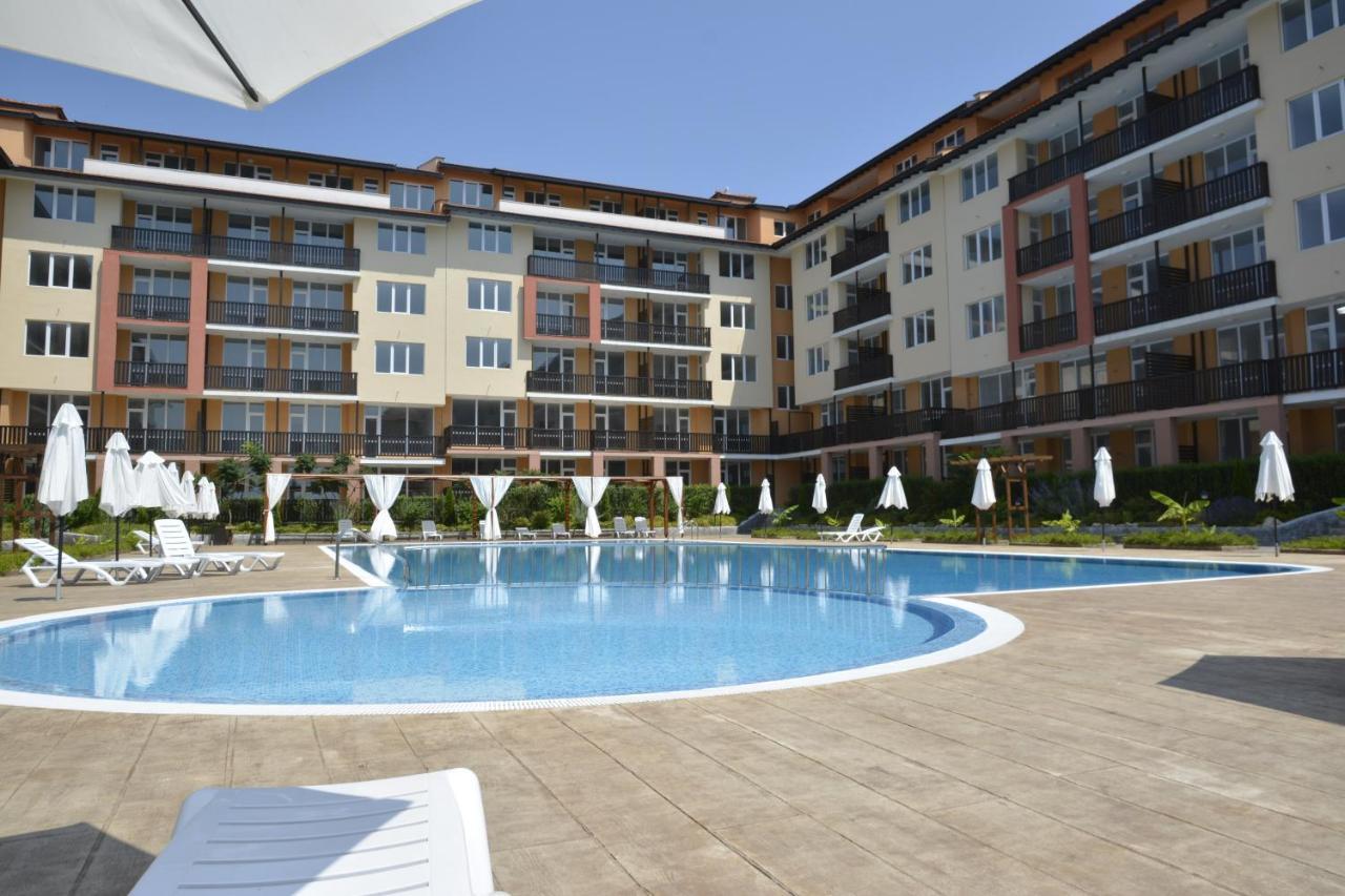 Apartcomplex Chateau Aheloy Zewnętrze zdjęcie